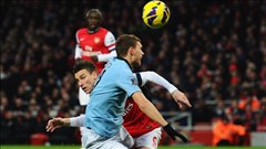 "Arsenal và Man City không thể vô địch Premier League"