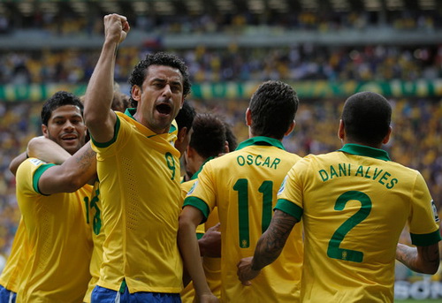 Tuyển Brazil công bố danh sách tham dự World Cup: Không Kaka, Robinho, Coutinho