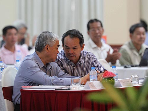 Bầu Đức sẵn sàng làm phó ở VFF
