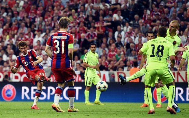 Bayern thắng danh dự, Barcelona giật vé đi chung kết