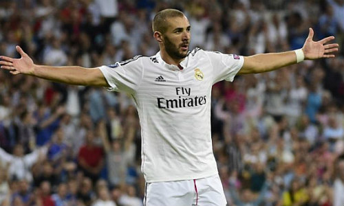 Sôi động C1: Benzema đi vào lịch sử Real