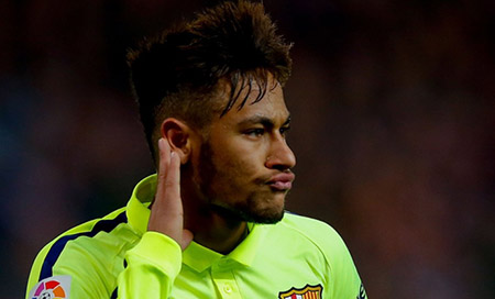Chủ tịch Barca Bartomeu sẽ phải hầu tòa vì cáo buộc trốn thuế vụ Neymar