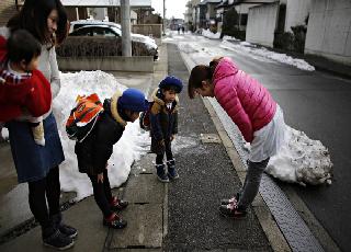 5 điều mấu chốt cha mẹ Nhật dạy con để trẻ ngoan ngoãn, độc lập từ bé