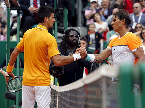Nadal lo đối đầu Djokovic ở tứ kết, Sharapova sớm chạm trán Serena