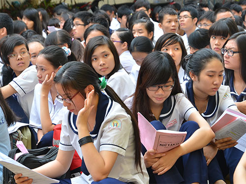 Đổi mới thi tốt nghiệp THPT: Lo học sinh học lệch