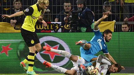Dortmund 1-2 Zenit: Siêu phẩm của Hulk không cứu nổi Zenit