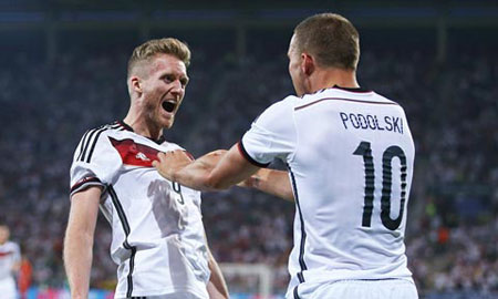 Đức 6-1 Armenia: Klose xô đổ kỷ lục của Gred Mueller