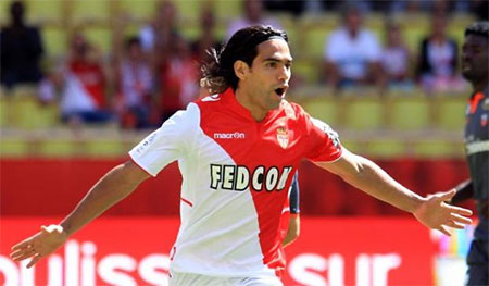 Né luật, Monaco sẽ phải bán Falcao cho Chelsea?