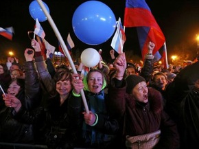 Hơn 95% ủng hộ, Crimea nộp đơn gia nhập Nga