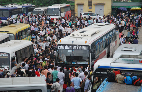 Hà Nội: Chi hơn 50 tỷ mở rộng bến xe “tai tiếng”