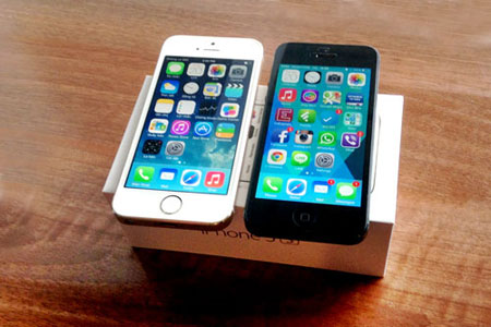 Giá iPhone 5S xách tay giảm đến 10 triệu đồng