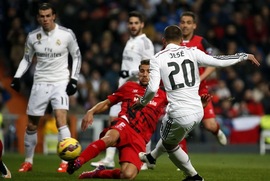 Real Madrid - Sevilla 2-1: Không Ronaldo đã có Rodriguez