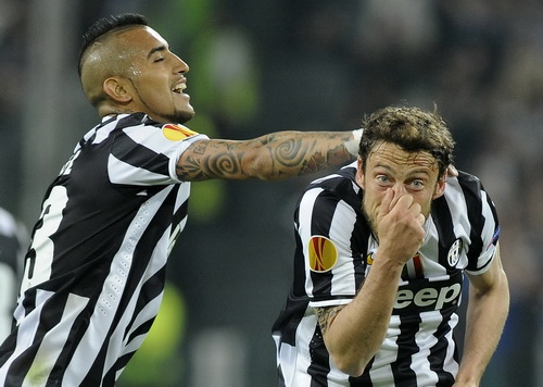 Lão tướng Pirlo tỏa sáng, Juventus vào bán kết Europa League