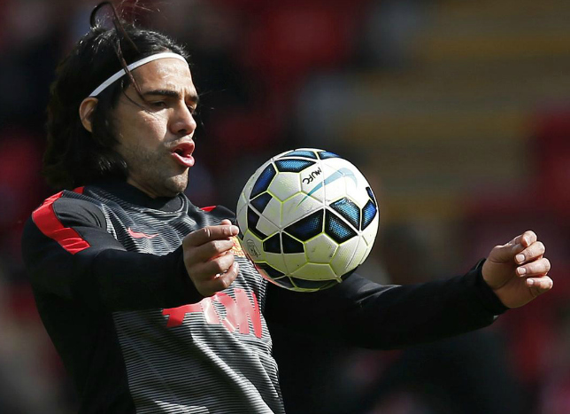 Liverpool và Chelsea thay nhau giải cứu ‘Hổ giấy’ Falcao