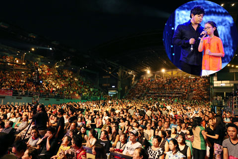 Liveshow Quang Lê tại TP HCM đông bất ngờ