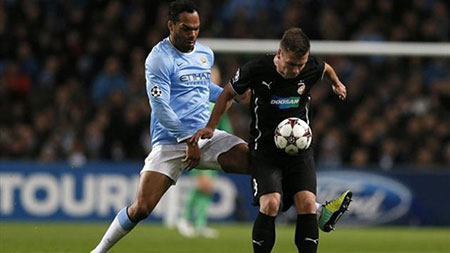 Man City hạ Plzen sau màn rượt đuổi nghẹt thở