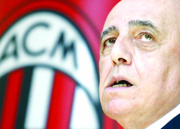 Cú sốc lớn ở Milan: Adriano Galliani sẽ xin từ chức. Vì sao?