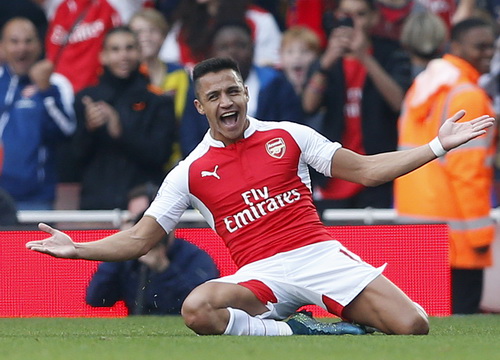 Sanchez bùng nổ, “Quỷ đỏ” gục ngã trước Arsenal