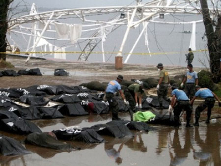 Số người chết vì bão tại Philippines lên hơn 3.600 người