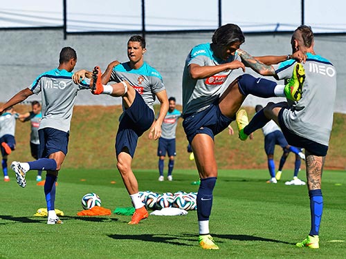 Tâm điểm là Ronaldo