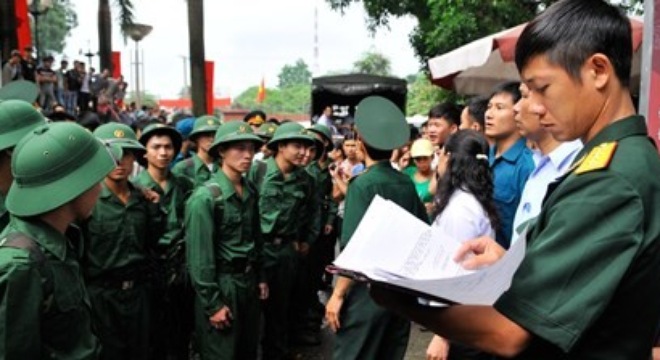 Xem xét tăng thời gian nghĩa vụ quân sự lên 24 tháng