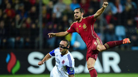 Luxembourg 0-4 Tây Ban Nha: La Roja giải tỏa sức ép