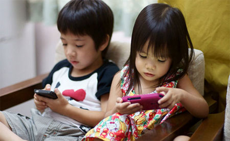 Trẻ mấy tuổi mới nên dùng smartphone?