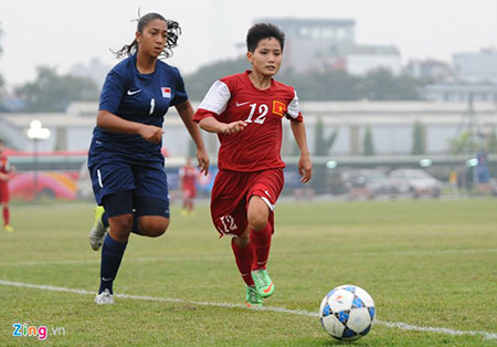 U19 nữ Việt Nam thắng đậm 11-0 trước U19 Singapore