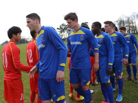 U19 Việt Nam hòa U19 Wimbledon