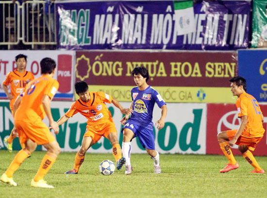 Vòng 9 V-League 2015: Tâm điểm sân Vinh